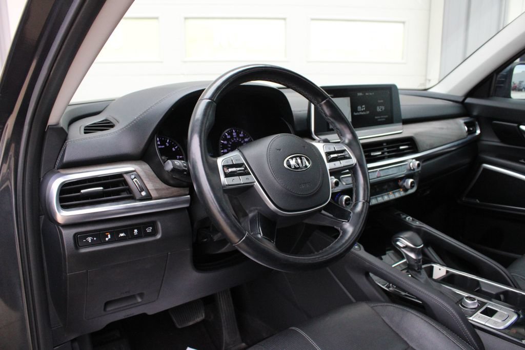 Used 2021 Kia Telluride EX w/ EX Premium Package AWD/4WD image 2