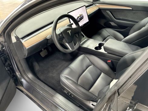 Certified 2023 Tesla Model 3 Standard Range RWD image 9