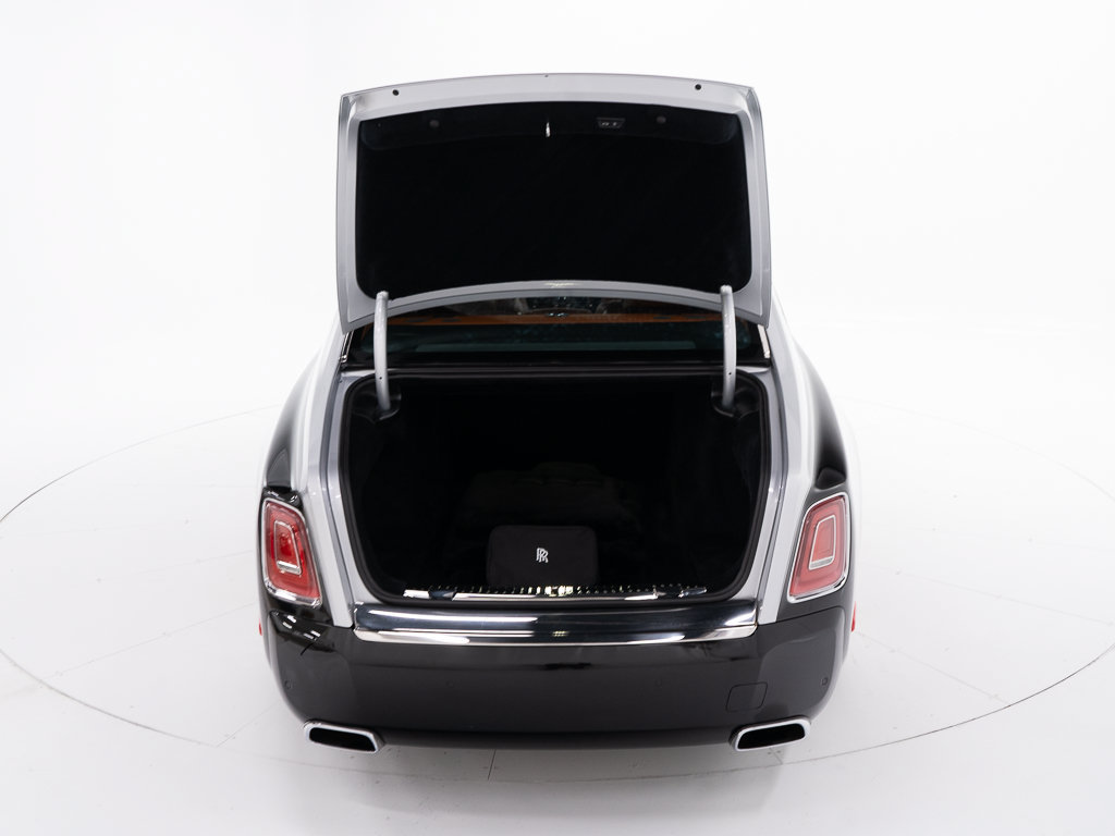 Certified 2023 Rolls-Royce Phantom Sedan RWD image 52