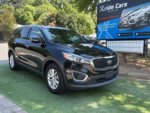 Used 2016 Kia Sorento FWD w/ LX Convenience Package image 14
