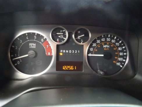 Used 2006 HUMMER H3 w/ Chrome Appearance Package image 26