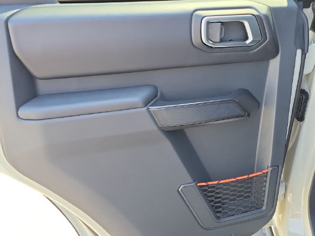 New 2026 Ford Bronco Raptor w/ Interior Carbon Fiber Pack AWD/4WD image 13