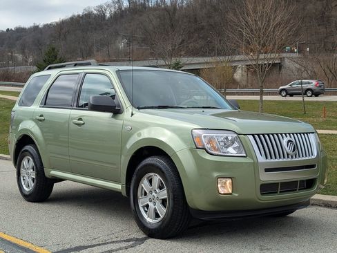 Used 2009 Mercury Mariner 4WD image 3