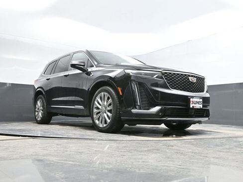 Used 2022 Cadillac XT6 Premium Luxury w/ Platinum Package image 46