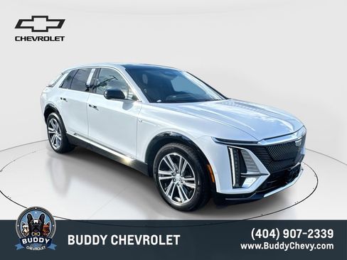 Used 2025 Cadillac Lyriq Luxury w/ LPO, Floor Liner Package image 1