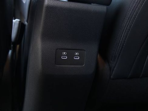 Certified 2025 Nissan Kicks SR AWD/4WD image 26