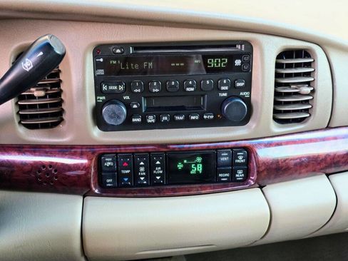 Used 2004 Buick Le Sabre Limited image 26