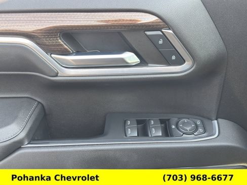 Used 2023 Chevrolet Silverado 1500 LT AWD/4WD image 17