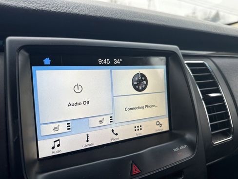 Used 2018 Ford Flex SEL image 15