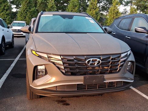Used 2024 Hyundai Tucson SEL w/ Convenience Package AWD/4WD image 4