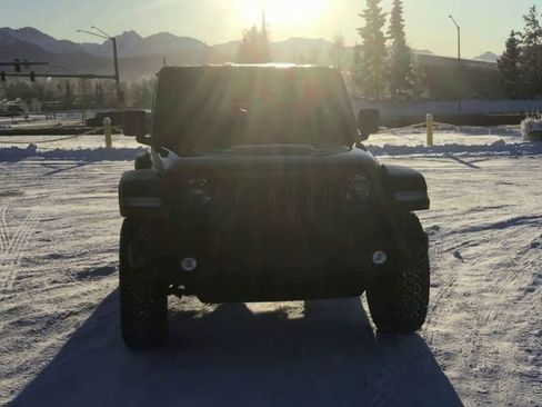 New 2026 Jeep Wrangler Rubicon w/ Safety Group image 3