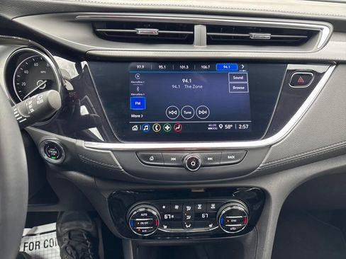 Used 2023 Buick Encore GX Select w/ Sport Touring Package AWD/4WD image 28