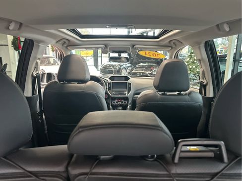 Used 2021 Subaru Forester Limited image 7