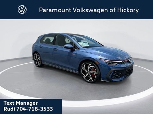 New 2025 Volkswagen GTI SE image 3