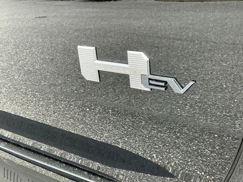 New 2026 GMC Hummer EV 4x4 Crew Cab image 15