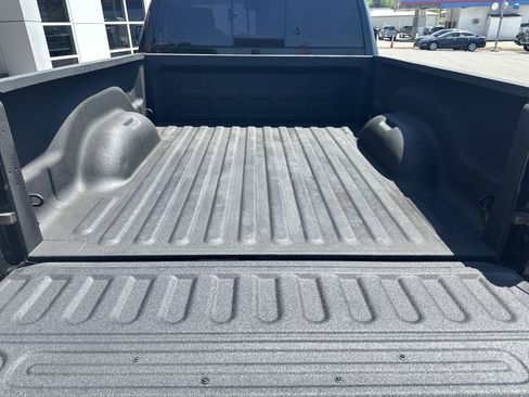 Used 2013 RAM 1500 Express AWD/4WD image 21