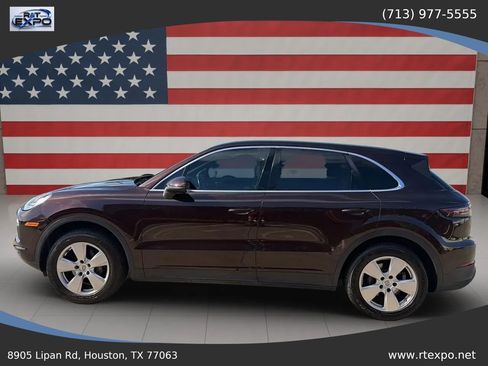 Used 2019 Porsche Cayenne AWD/4WD image 5
