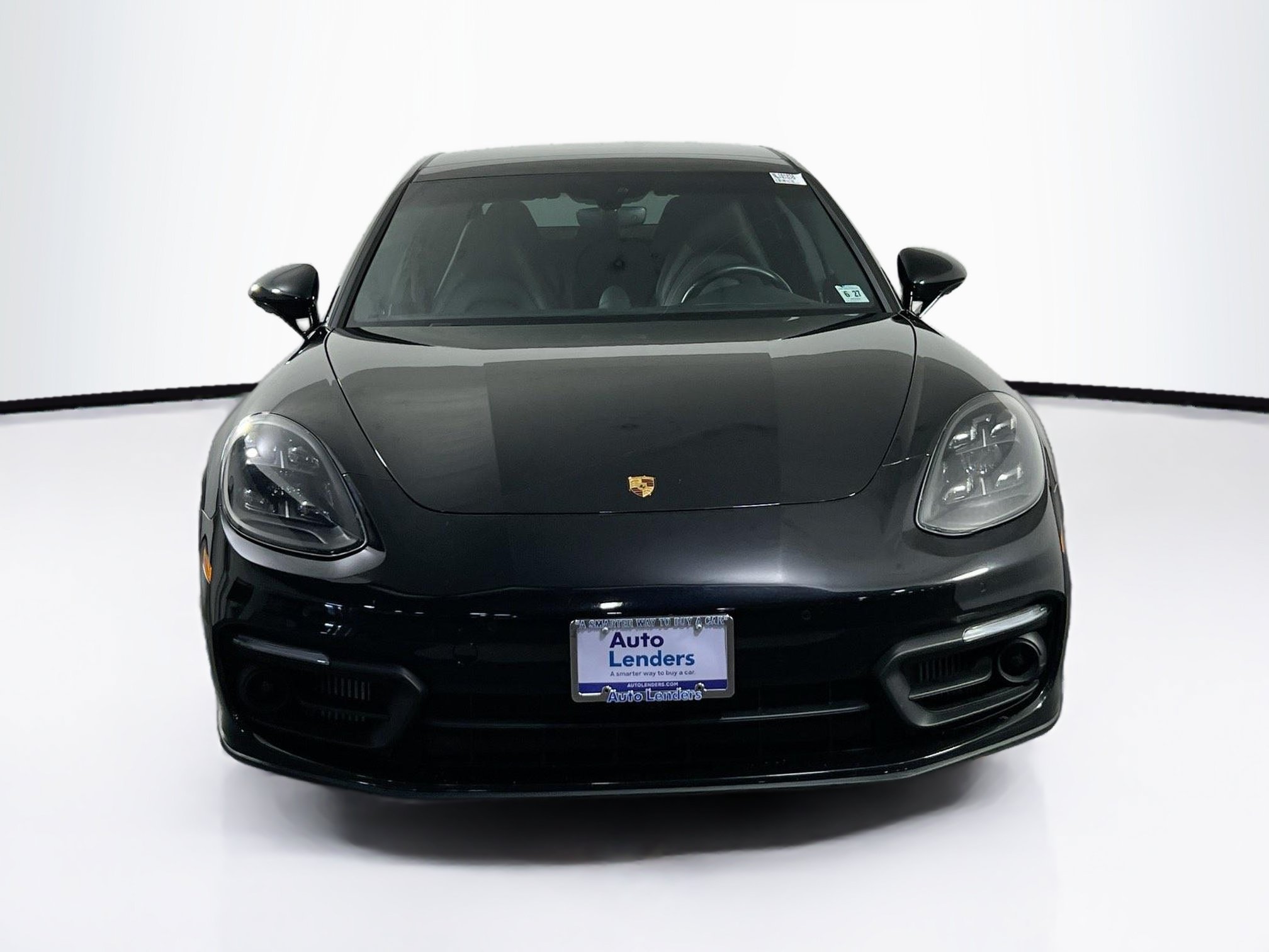 Used 2022 Porsche Panamera 4 Platinum Edition AWD/4WD image 2