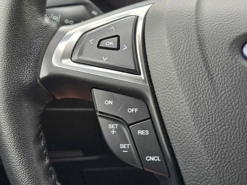 Certified 2023 Ford Edge SEL image 19