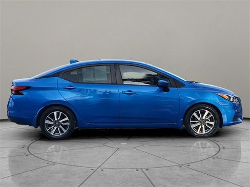 Used 2020 Nissan Versa SV image 13