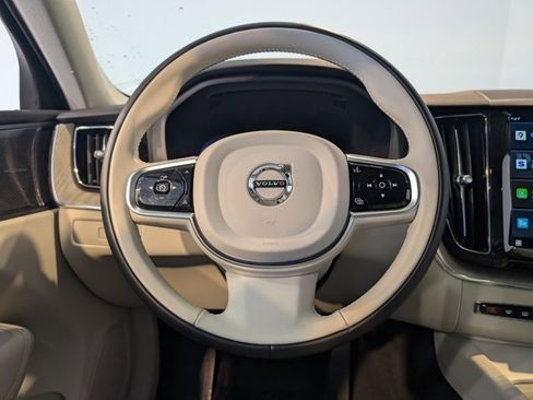 Used 2023 Volvo XC60 B5 Plus w/ Climate Package image 17