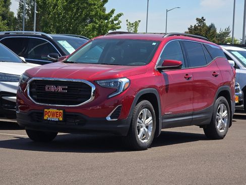 Used 2018 GMC Terrain SLE AWD/4WD image 8