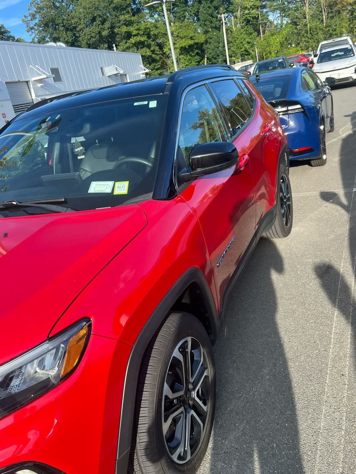 Used 2023 Jeep Compass Limited AWD/4WD image 4