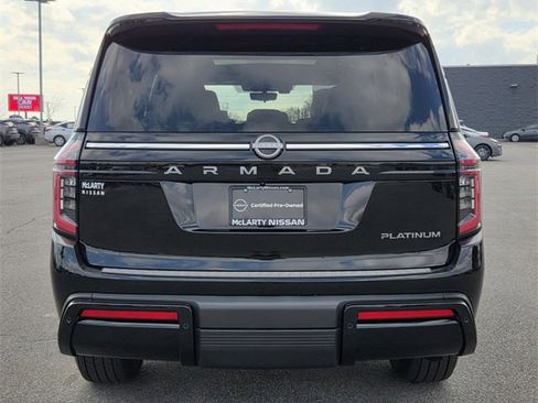 Used 2025 Nissan Armada Platinum image 6