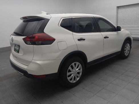 Used 2019 Nissan Rogue S FWD image 10