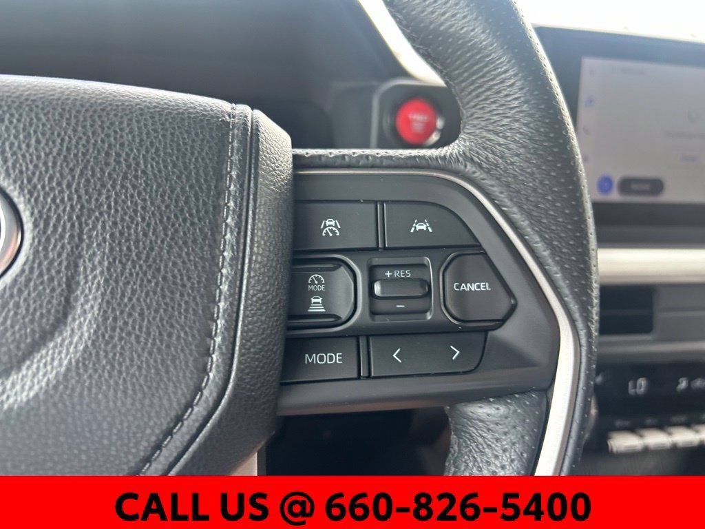 Used 2024 Toyota Tacoma TRD Off-Road AWD/4WD image 14