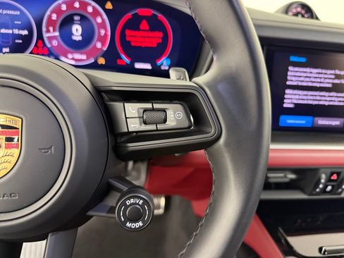 Certified 2025 Porsche Cayenne S AWD/4WD image 28