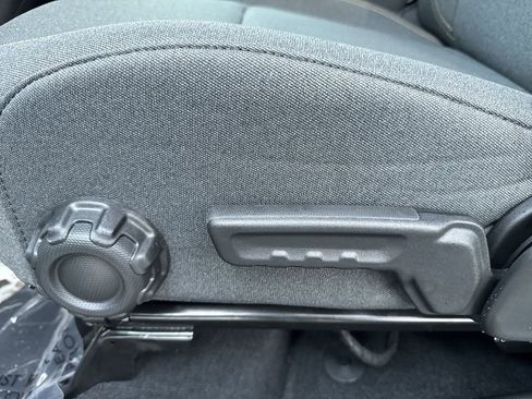 New 2025 Jeep Gladiator Willys image 18