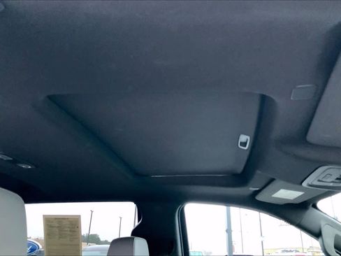 Used 2021 Chevrolet Silverado 1500 LTZ image 25