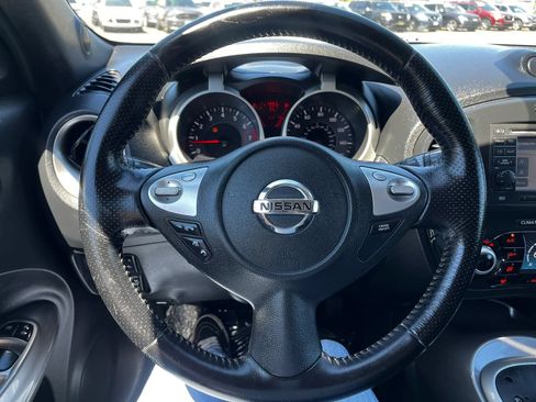 Used 2012 Nissan Juke SL AWD/4WD image 19