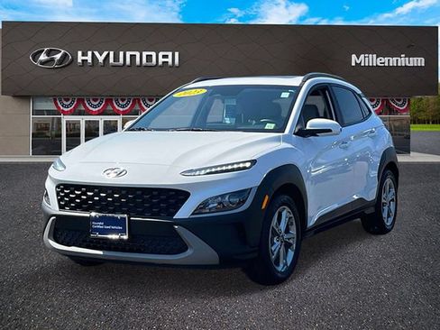 Certified 2023 Hyundai Kona SEL w/ Convenience Package AWD/4WD image 4