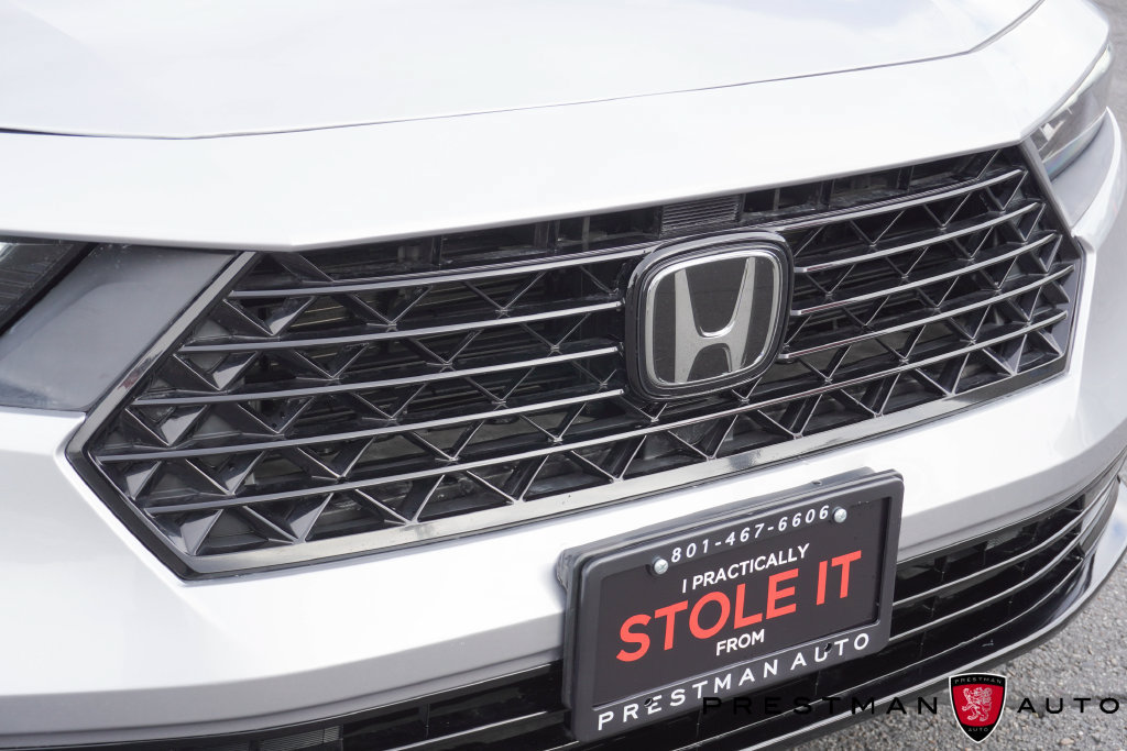 Used 2025 Honda Accord Sport image 16