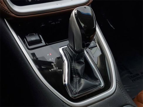 Used 2022 Subaru Outback Touring XT image 36