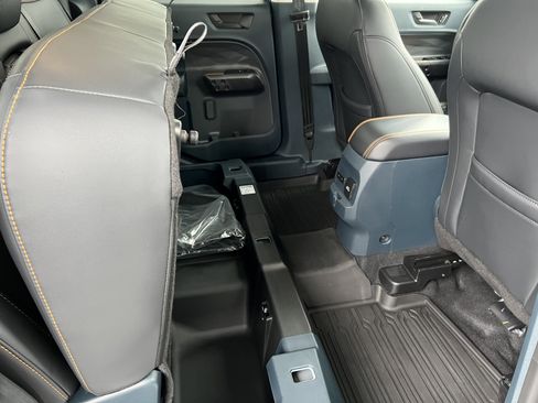 Used 2025 Ford Maverick Tremor image 20