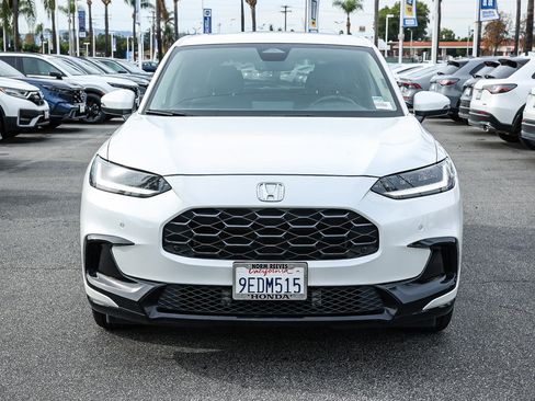 Certified 2023 Honda HR-V EX-L image 2