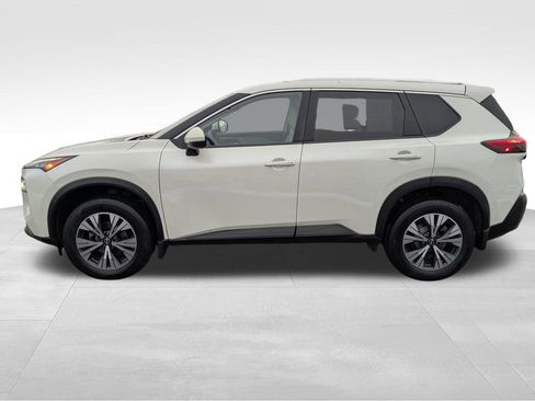 Certified 2023 Nissan Rogue SV image 13