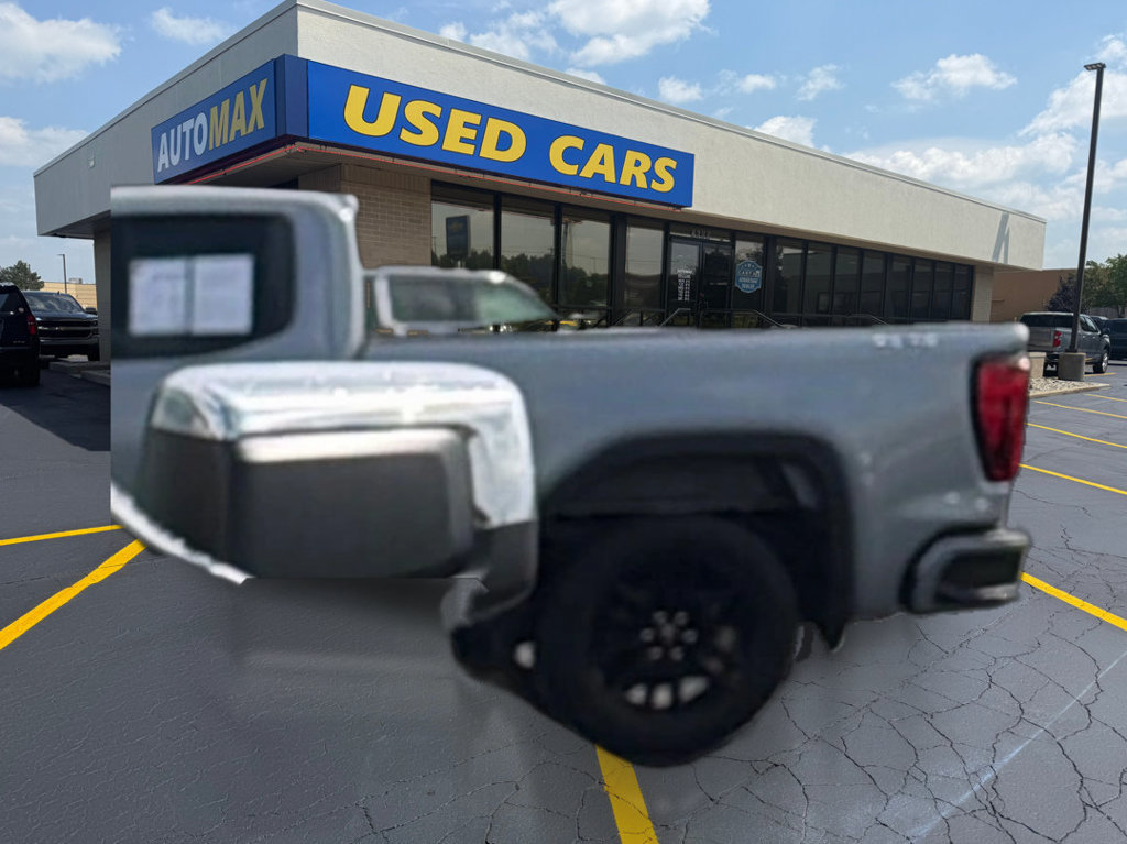 Used 2023 Chevrolet Silverado 1500 LT AWD/4WD image 3