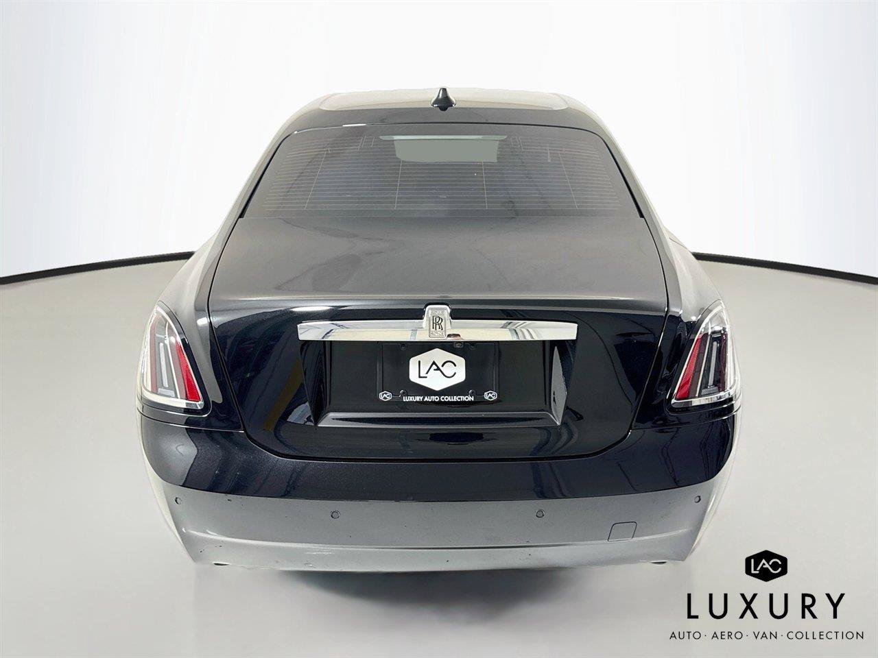 Used 2025 Rolls-Royce Ghost AWD/4WD image 7