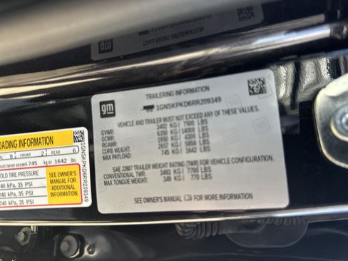 Certified 2024 Chevrolet Tahoe Z71 w/ Luxury Package AWD/4WD image 34