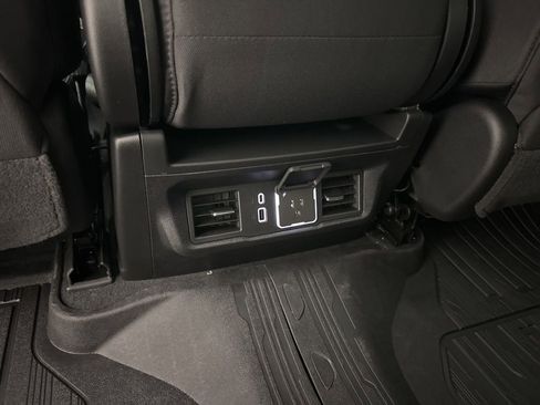 New 2026 GMC Sierra 1500 SLE AWD/4WD image 40