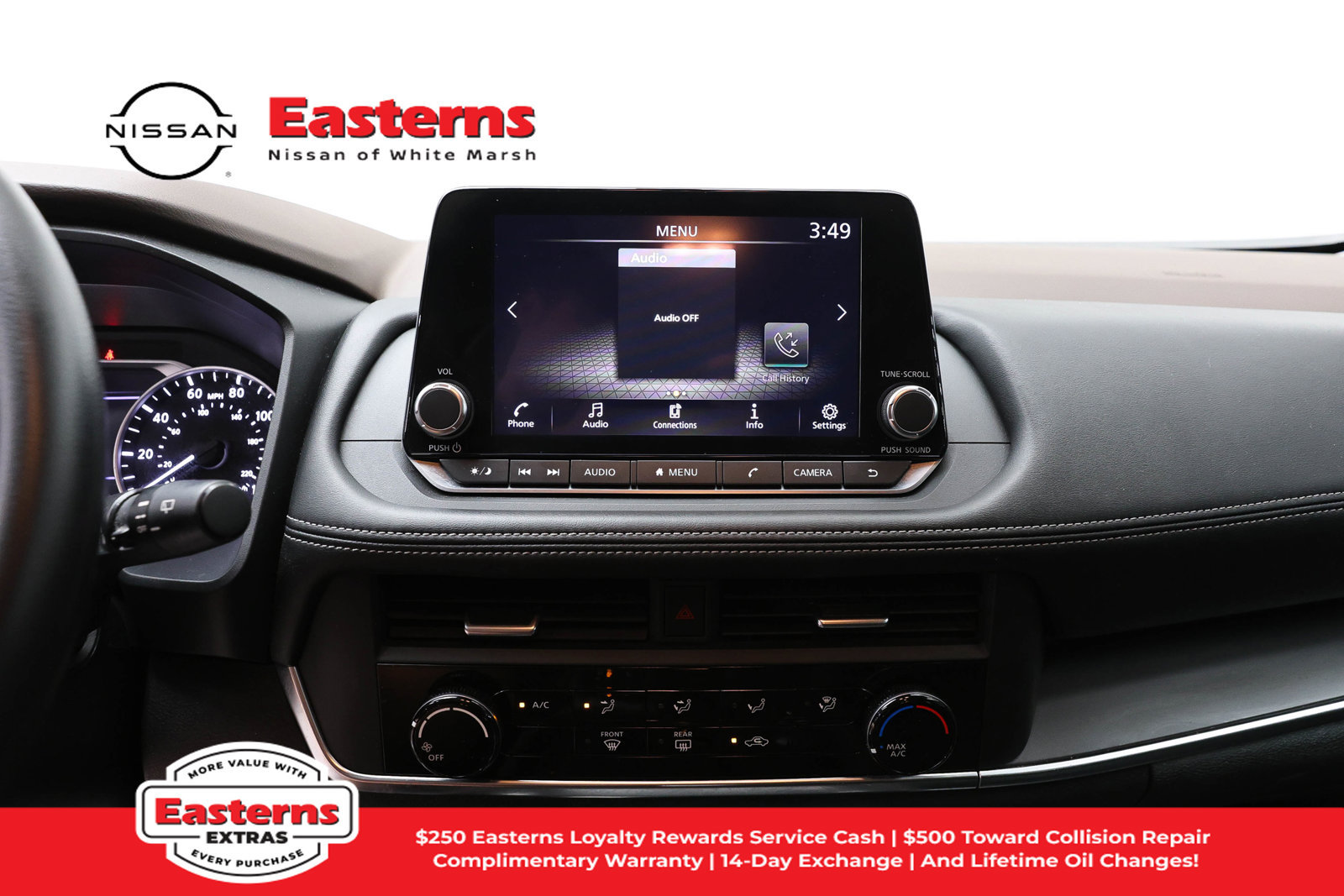 Used 2023 Nissan Rogue S AWD/4WD image 12