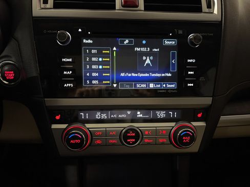 Used 2016 Subaru Outback 3.6R Limited image 27