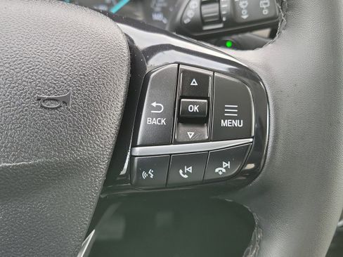 Certified 2022 Ford Escape SE w/ Convenience Package image 16