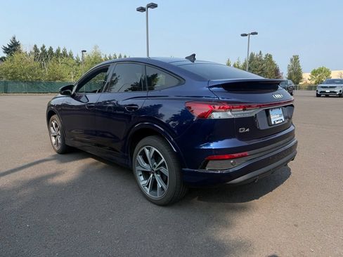 Used 2023 Audi Q4 e-tron Premium AWD/4WD image 5