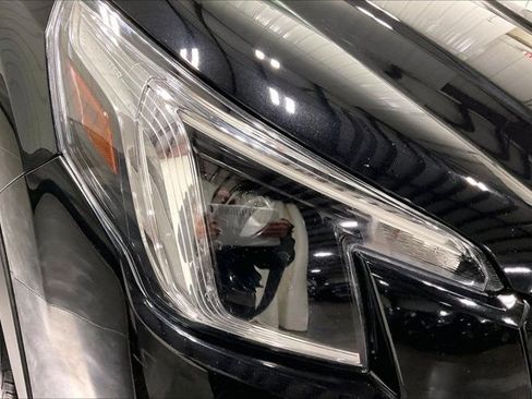 Used 2022 Subaru Forester Premium AWD/4WD image 28