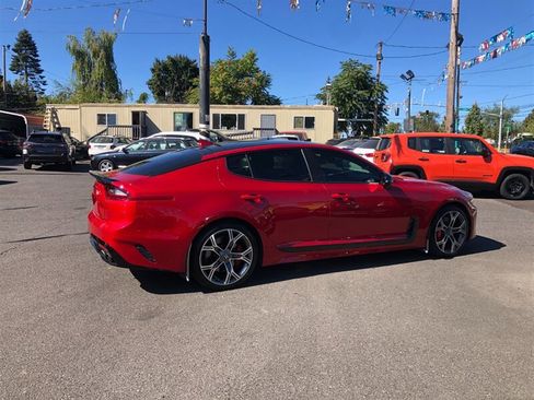 Used 2018 Kia Stinger GT2 AWD/4WD image 2
